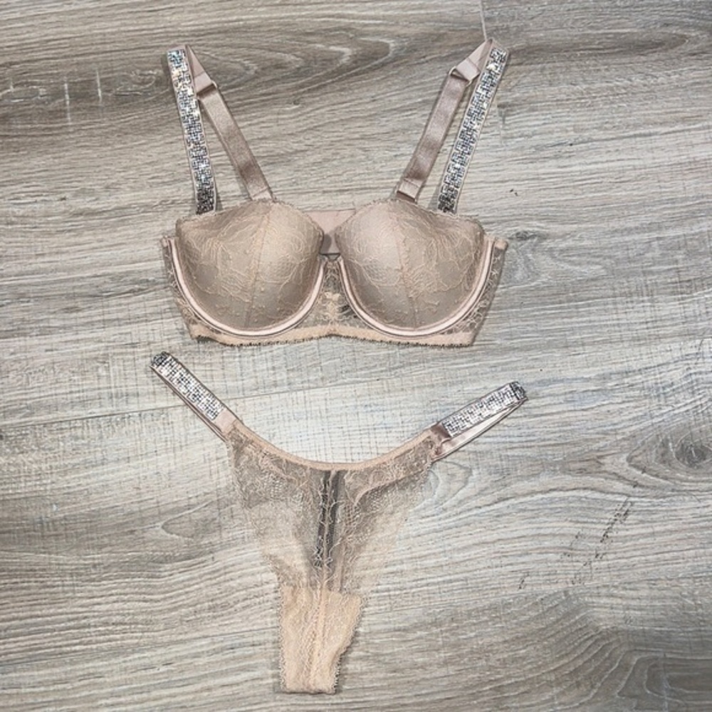Victoria’s Secret very sexy rhinestone shine strap nude Lacey set